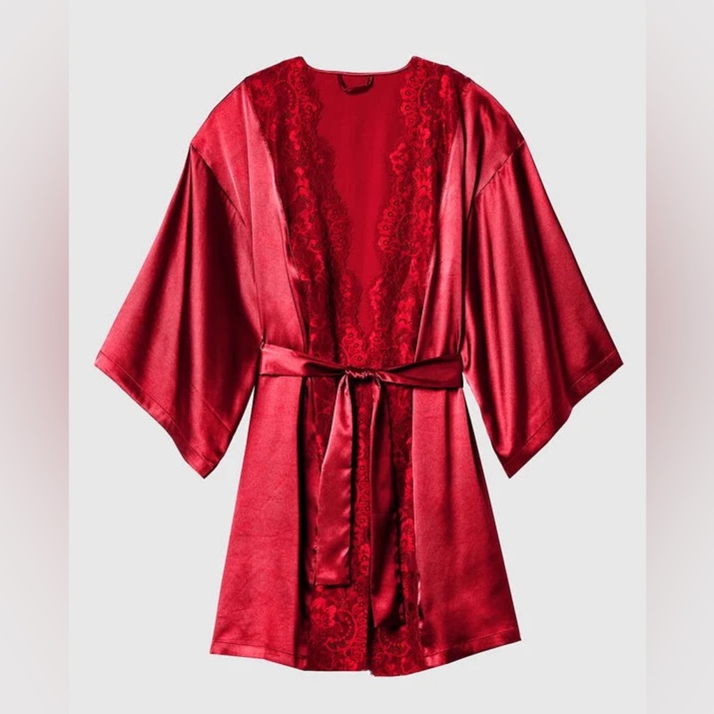 La Senza satin kimono with lace